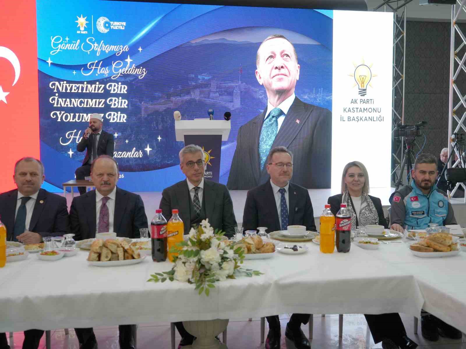 Sağlık Bakanı Memişoğlu: "Bugün Türkiye, sağlıkta bölgesinde referans gösterilen bir ülkedir"
Sağlık Bakanı Memişoğlu: "Bugün Türkiye, sağlıkta bölgesinde referans gösterilen bir ülkedir"