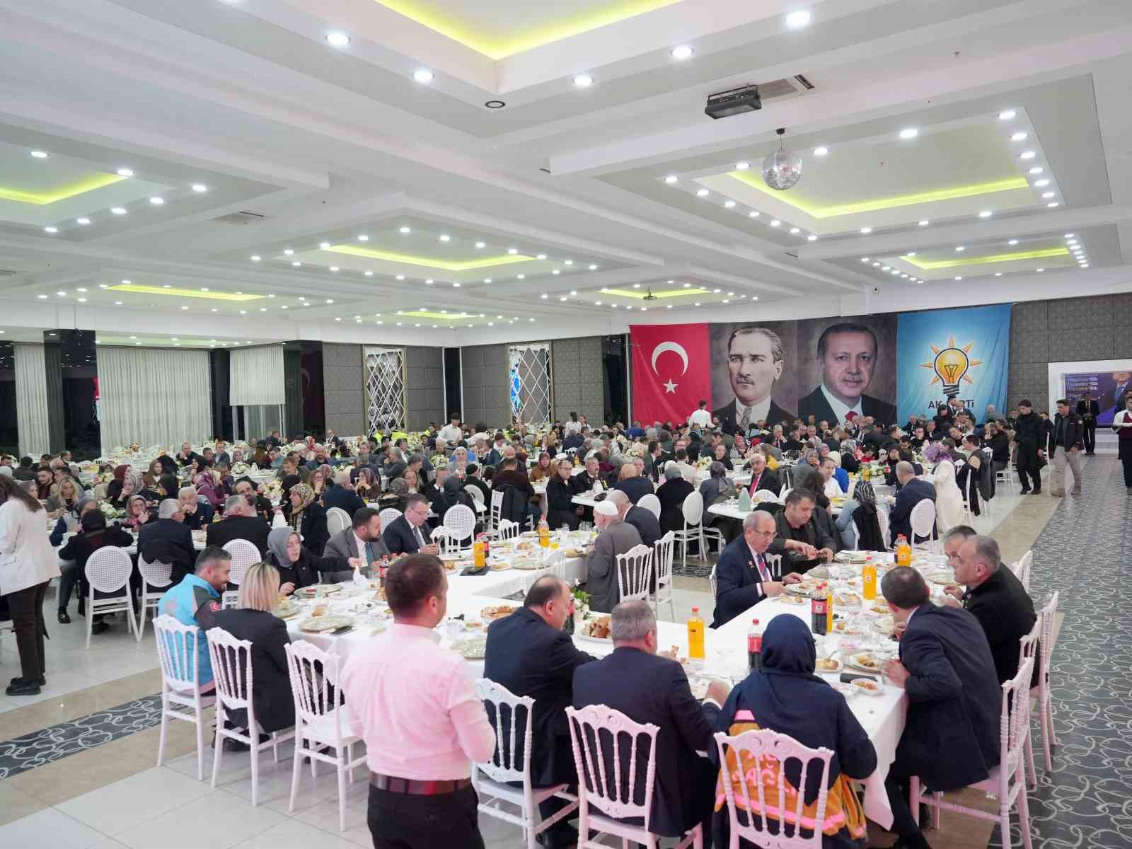 Sağlık Bakanı Memişoğlu: "Bugün Türkiye, sağlıkta bölgesinde referans gösterilen bir ülkedir"
Sağlık Bakanı Memişoğlu: "Bugün Türkiye, sağlıkta bölgesinde referans gösterilen bir ülkedir"