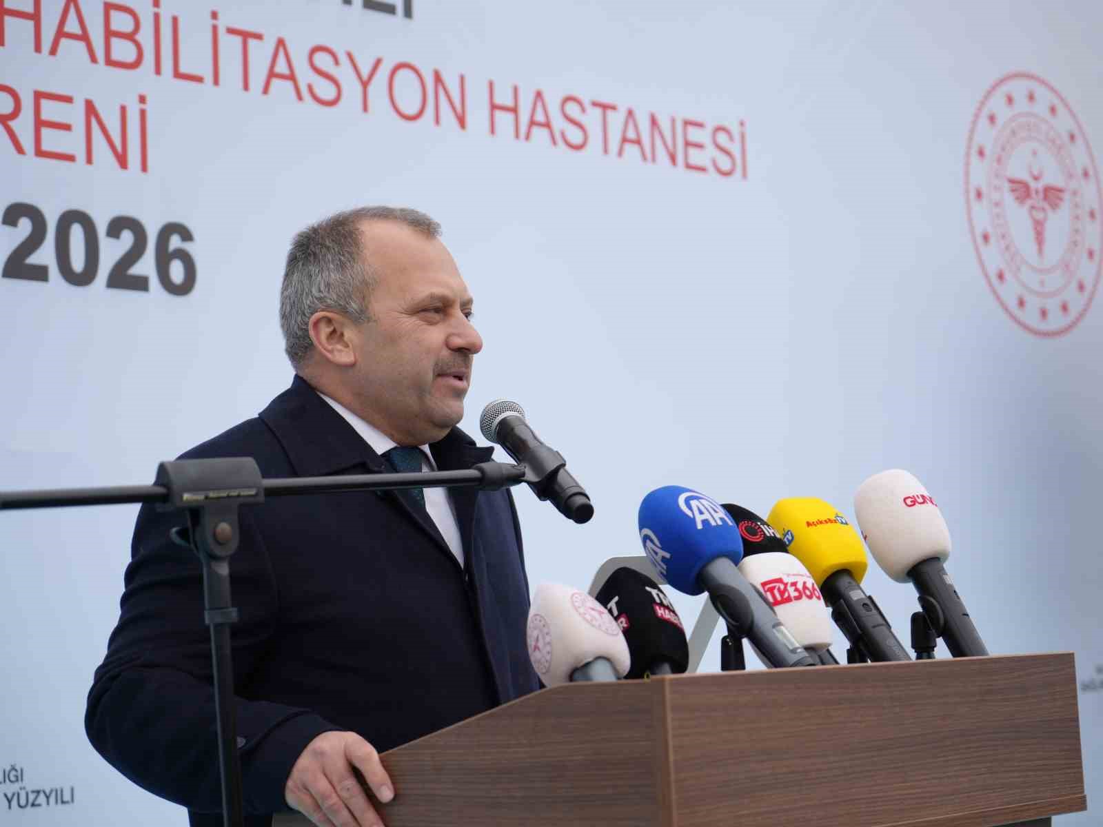 Sağlık Bakanı Memişoğlu: "Türkiye Yüzyılı’nda sağlıklı Türkiye olsun istiyoruz"
Sağlık Bakanı Memişoğlu: "Türkiye Yüzyılı’nda sağlıklı Türkiye olsun istiyoruz"