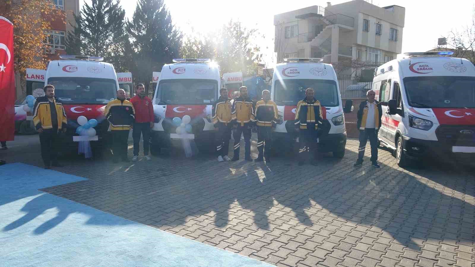 Sağlık Bakanlığı’ndan Kilis’e 4 yeni acil sağlık aracı
