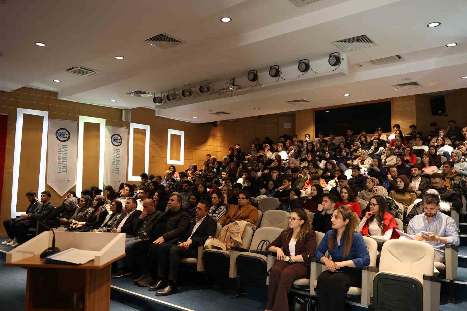 Sağlıklı Hayat Merkezi hizmetleri hemşirelik öğrencilerine tanıtıldı
