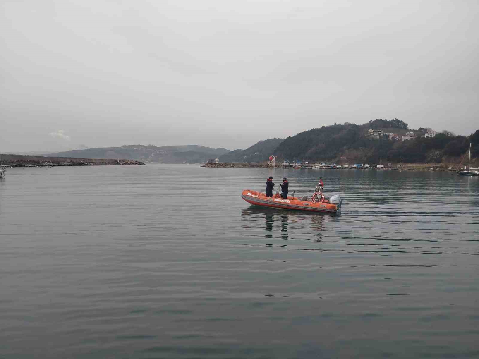 Sahil güvenlikten nefes kesen yunus kurtarma operasyonu
