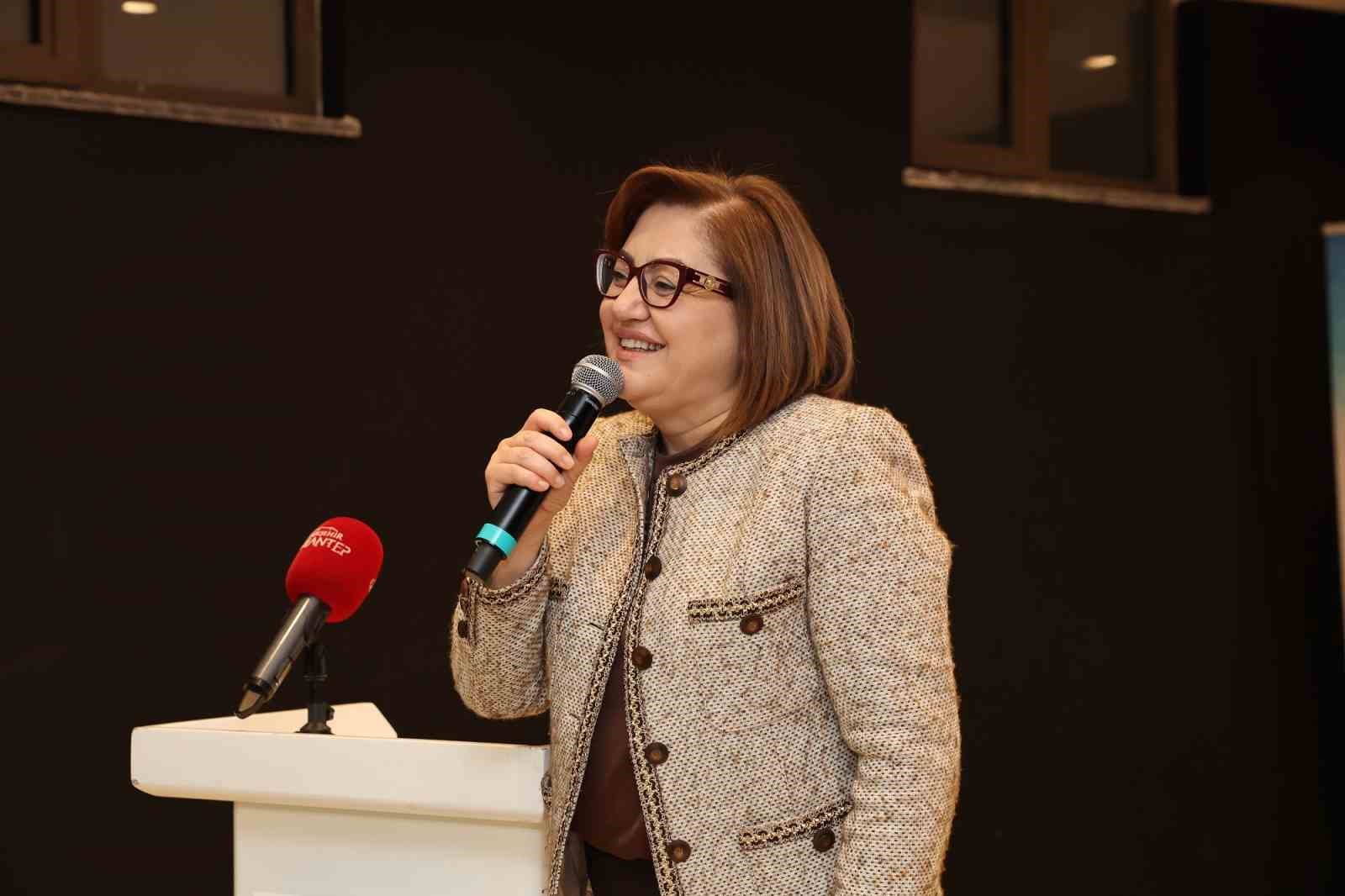 Şahin, Yetenek Kaşifi Projesi tanıtım programına katıldı
Şahin, Yetenek Kaşifi Projesi tanıtım programına katıldı