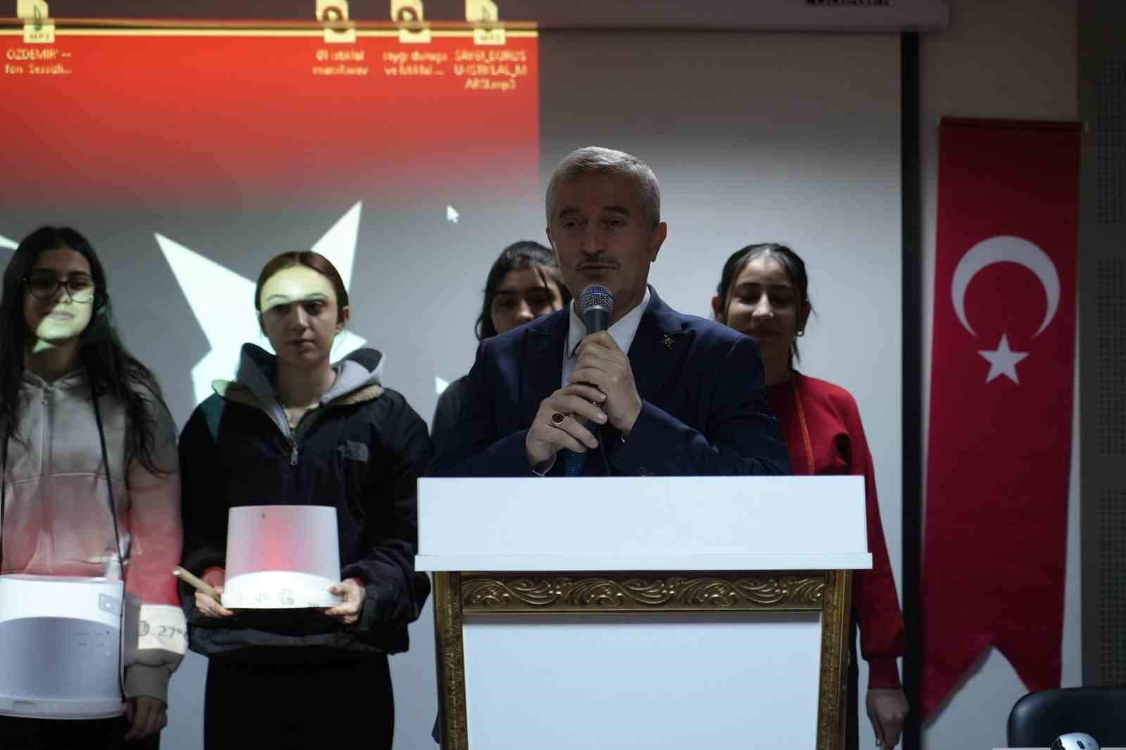 Şahinbey’de örnek etkinlik: Atıklar sanata dönüştü
