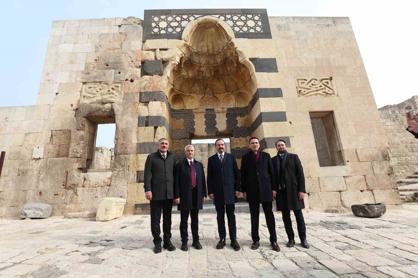 Şahinbey’den Halep’e kardeşlik ve destek ziyareti
Şahinbey’den Halep’e kardeşlik ve destek ziyareti