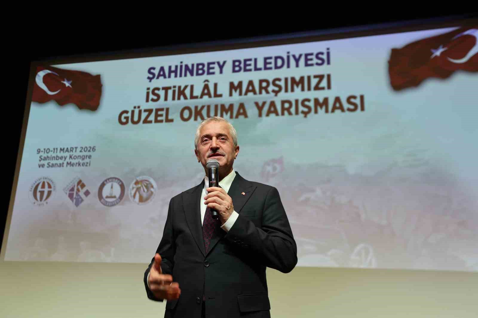 Şahinbeyli öğrenciler İstiklal Marşını en güzel okumak için yarıştı
Şahinbeyli öğrenciler İstiklal Marşını en güzel okumak için yarıştı