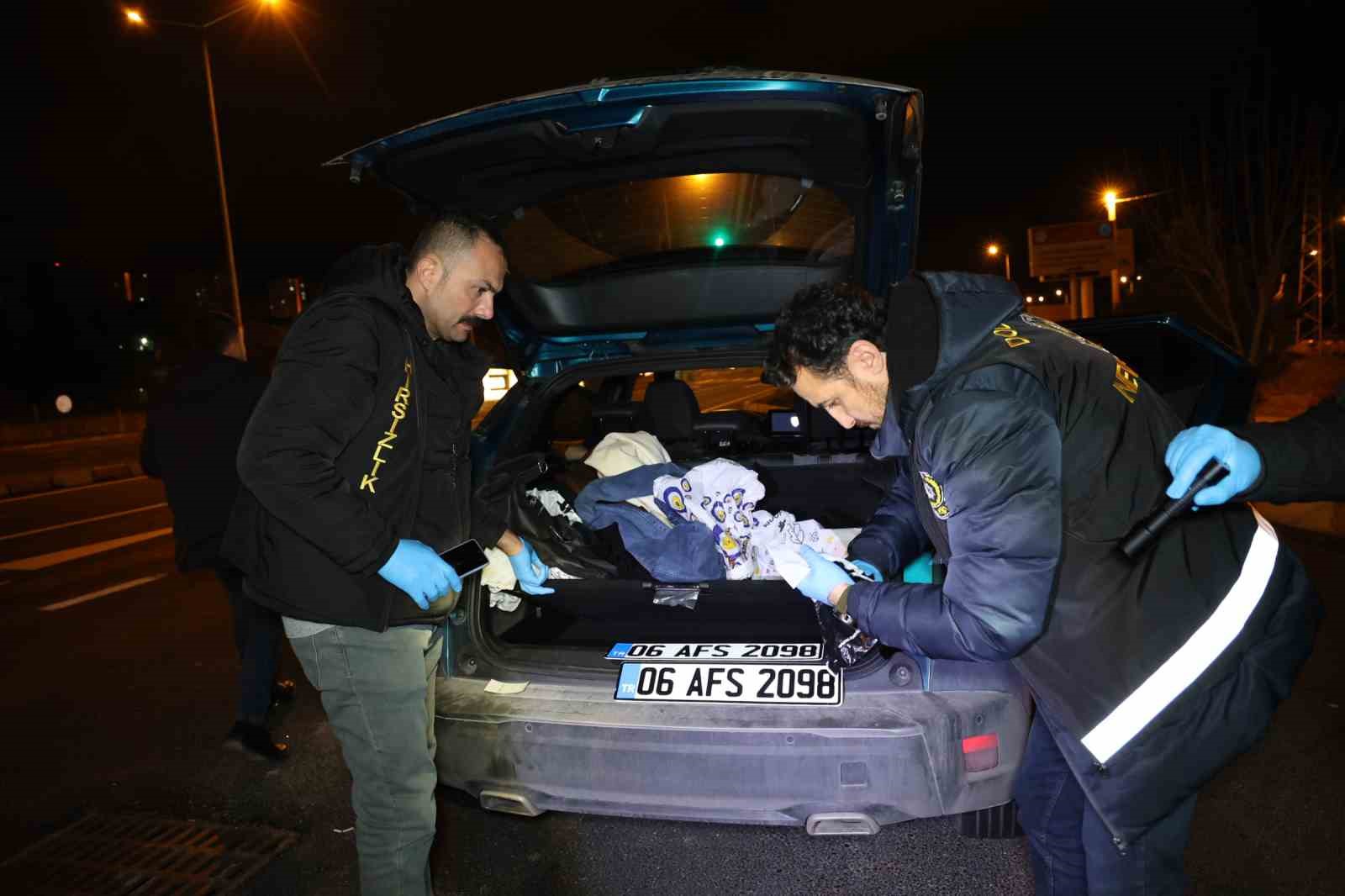 Sahte altın ile 15 kişiyi dolandırmışlar: 2 gözaltı
