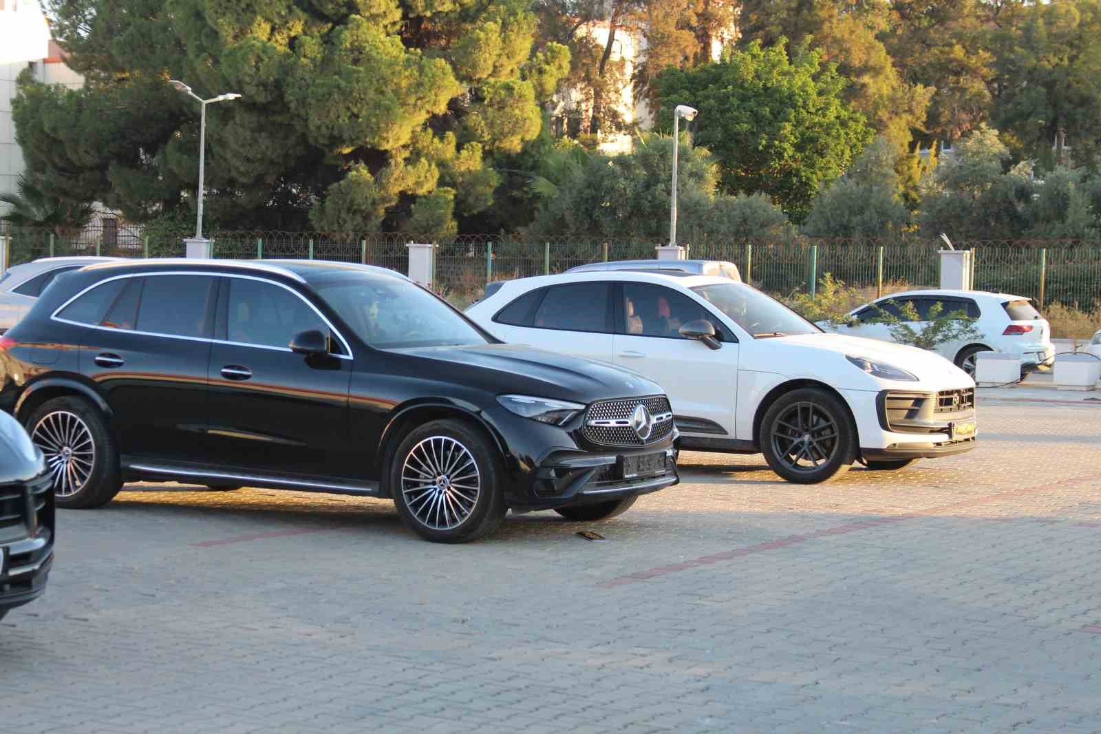 Sahte konkordato oyunu çöktü, 8 kilo altın sevgiliden çıktı: 15 tutuklama
