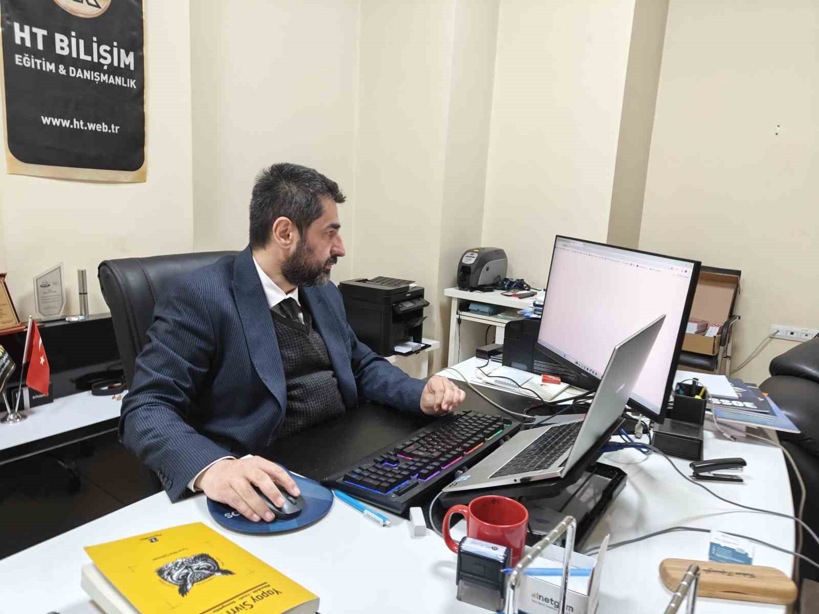 Sahte yapay zeka araçları bilgi çalıyor
