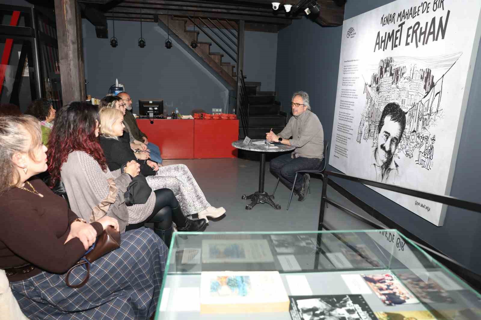 Şair Ahmet Erhan, doğum gününde Nilüfer’de özel bir sergiyle anıldı
