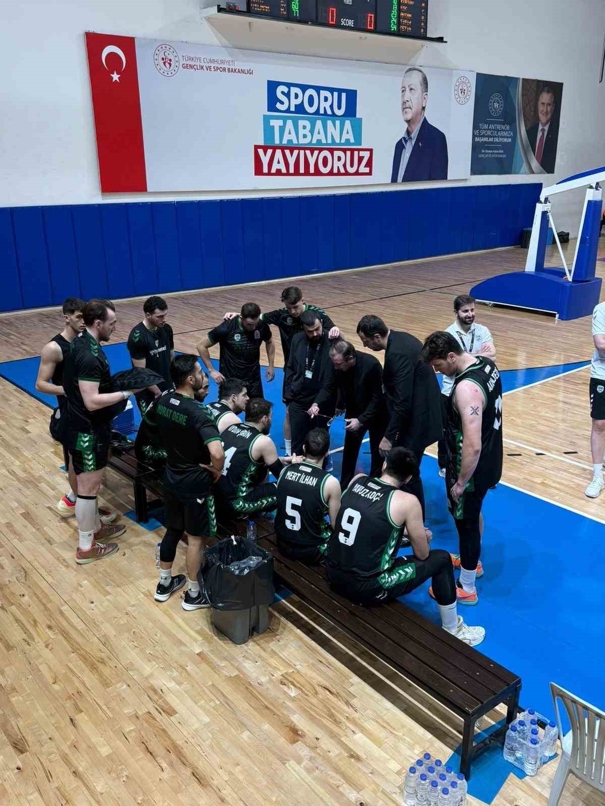 Sakarya temsilcisi play-off biletini Ankara’da kaptı
