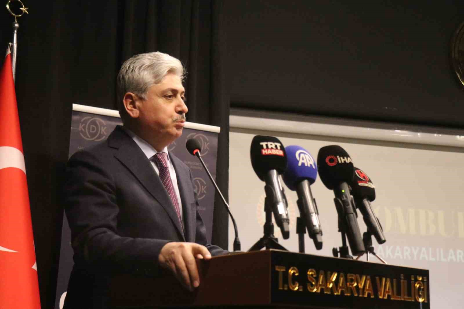 Sakarya’da açık kürsü kuruldu: Ombudsman halkın şikayetlerini dinledi
