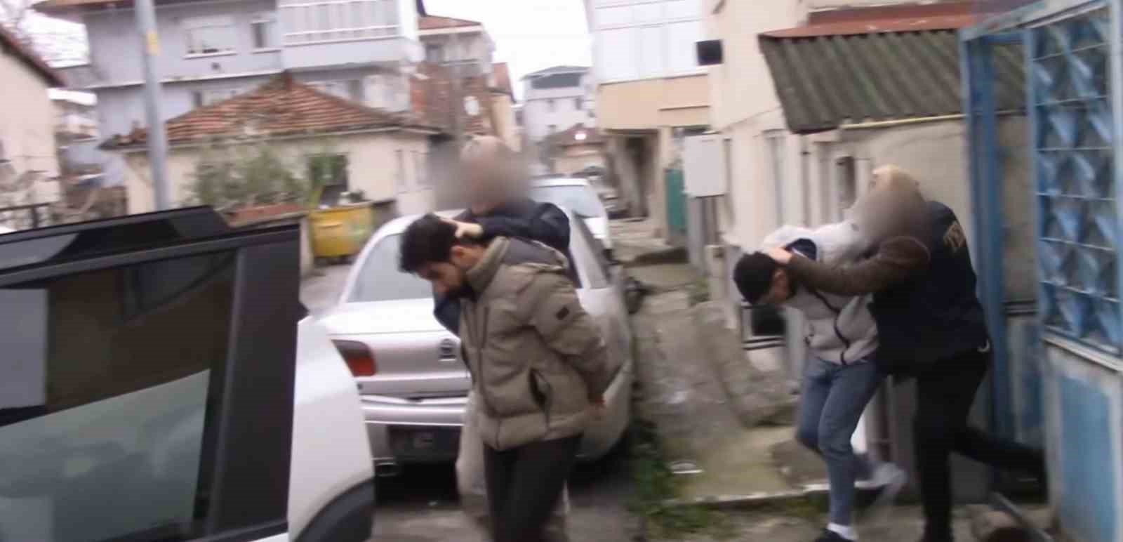 Sakarya’da DEAŞ operasyonu: 5 gözaltı
