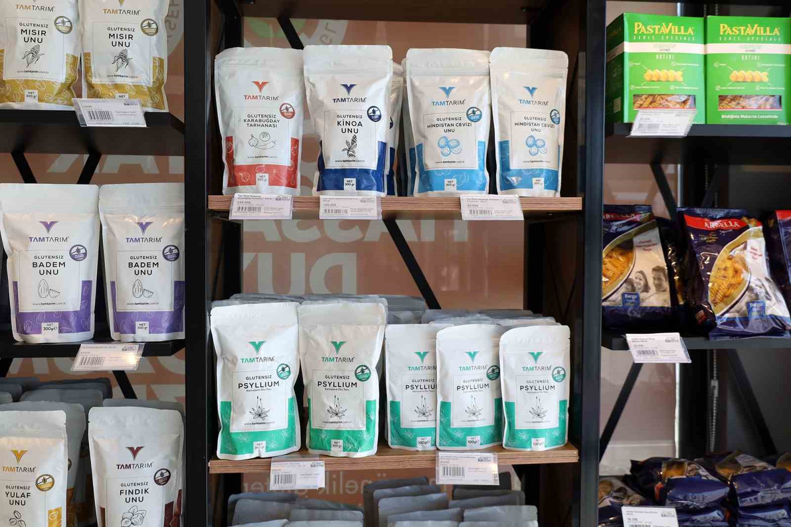 Sakarya’da glütensiz ürünler tek noktada toplandı
Sakarya’da glütensiz ürünler tek noktada toplandı