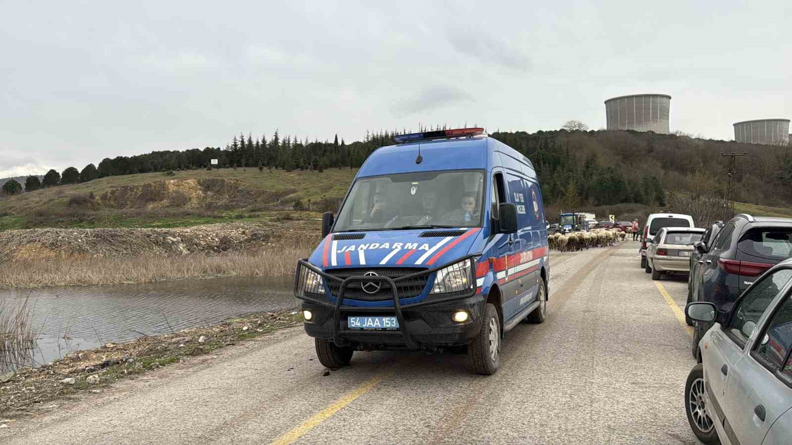 Sakarya’da iki gündür haber alınamayan 40 yaşındaki adamın cansız bedenine ulaşıldı
