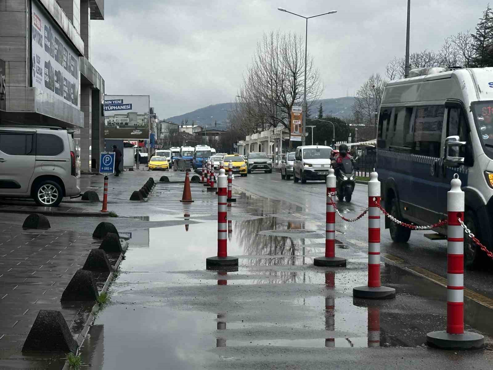 Sakarya’da yüksek kesimlerde kar, şehir merkezinde yağmur etkili oldu
