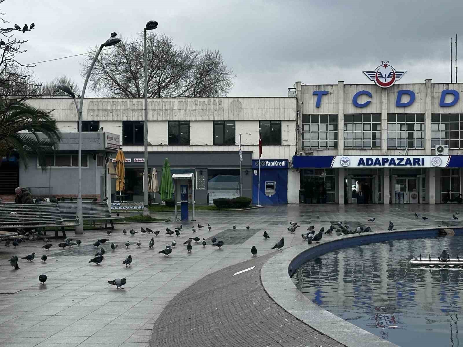 Sakarya’da yüksek kesimlerde kar, şehir merkezinde yağmur etkili oldu
