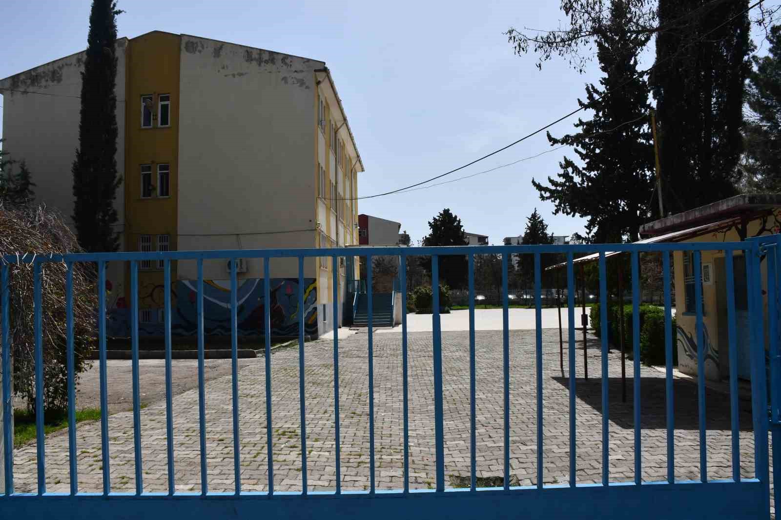 Saldırı olayının yaşandığı Siverek’te okullarda sessizlik hakim
