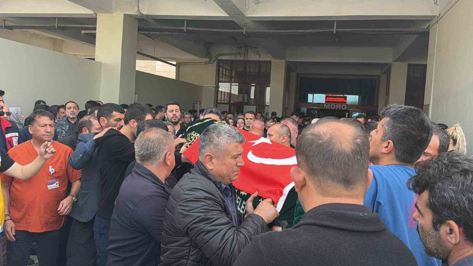 Saldırıda hayatını kaybedenlerin cenazeleri morgdan alındı
