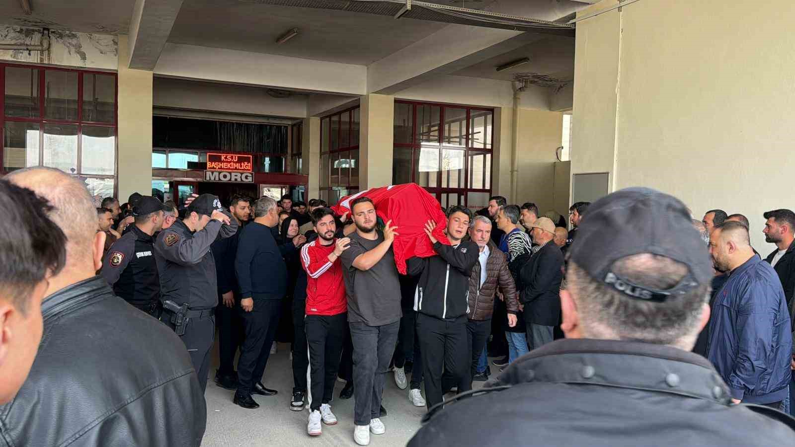 Saldırıda hayatını kaybedenlerin cenazeleri morgdan alındı
