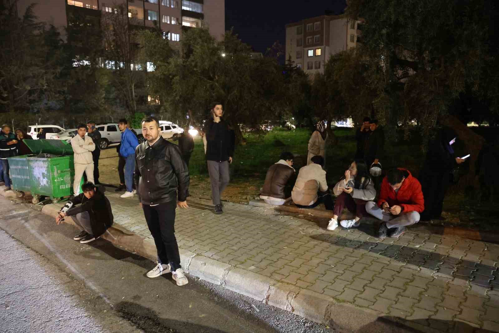 Saldırının yaşandığı okulda izler siliniyor
