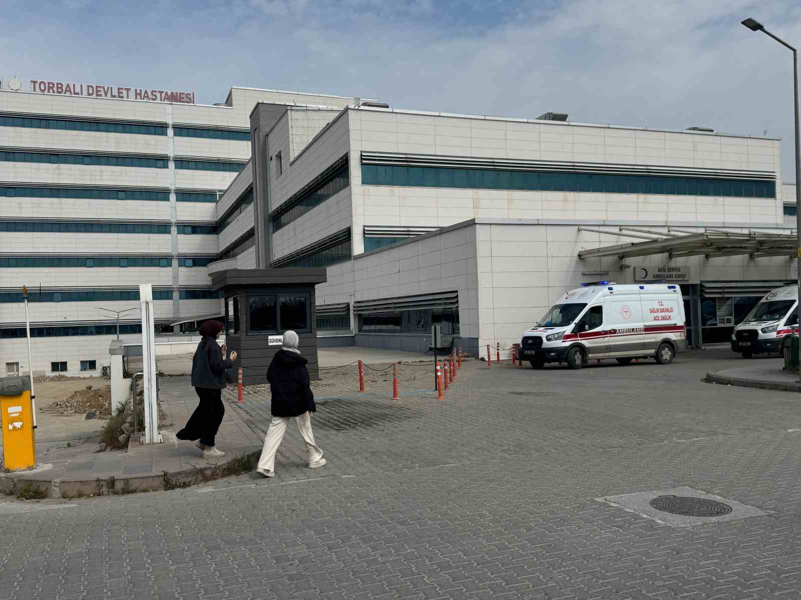 Şalgam suyu dolu kovaya düşen bebek hayatını kaybetti
