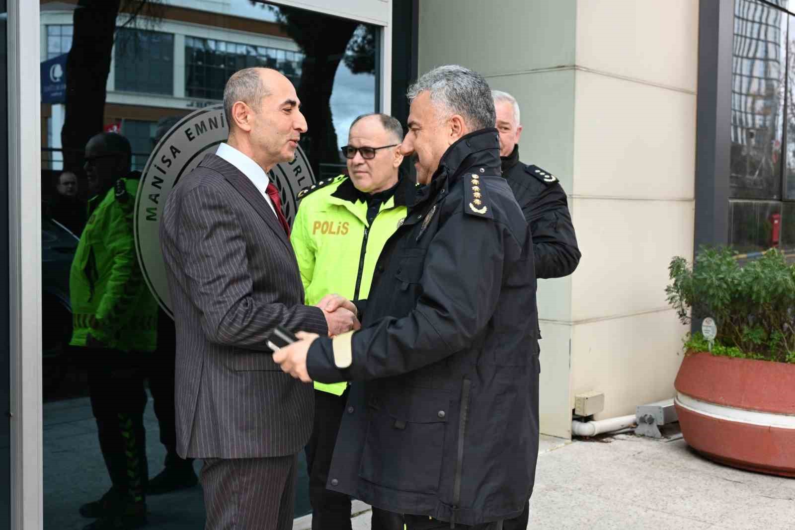 Salihli İlçe Emniyet Müdürü Burhan Demirkıran emekli oldu
