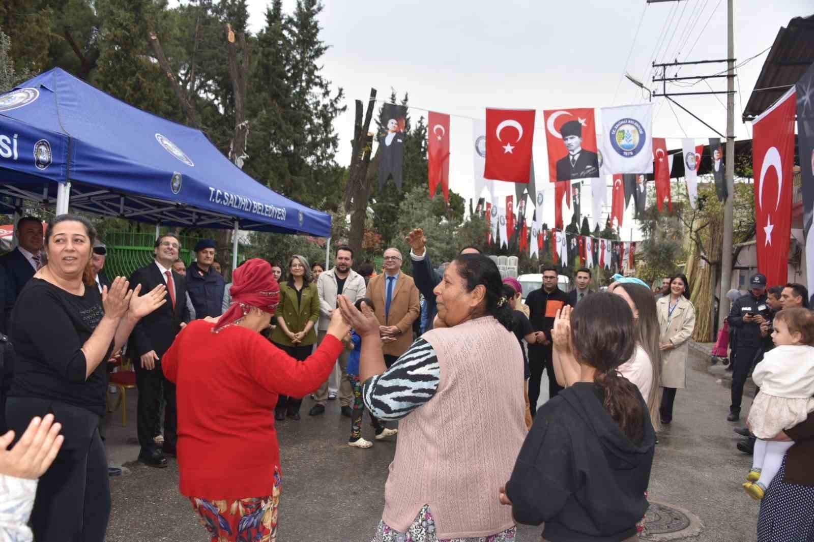 Salihli’de Dünya Romanlar Günü coşkuyla kutlandı
