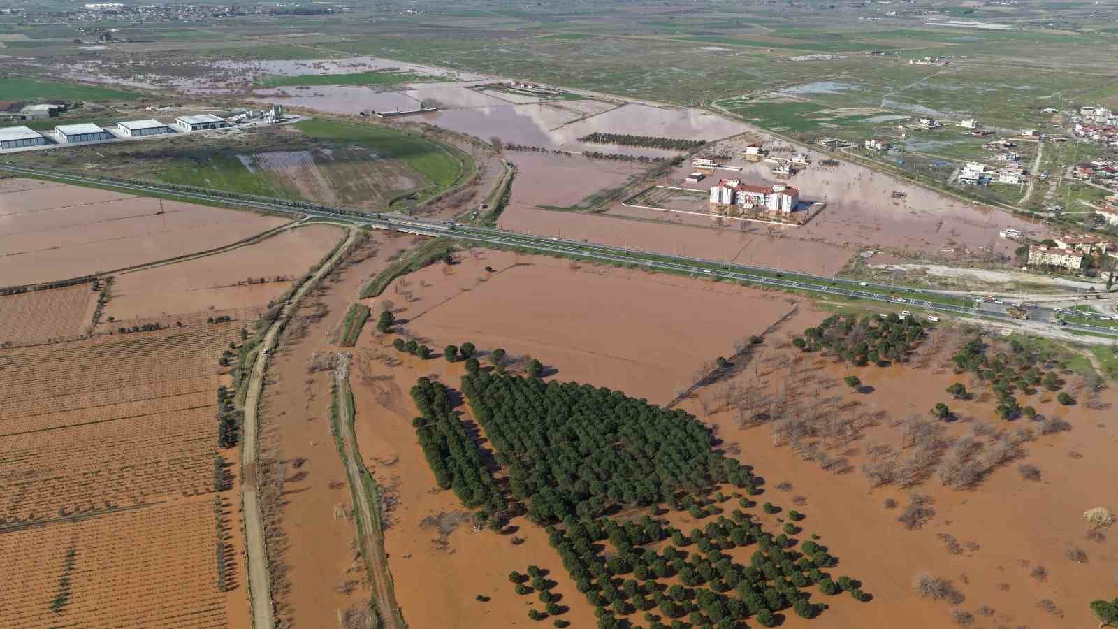 Salihli’de felaketin boyutu havadan görüntülendi
