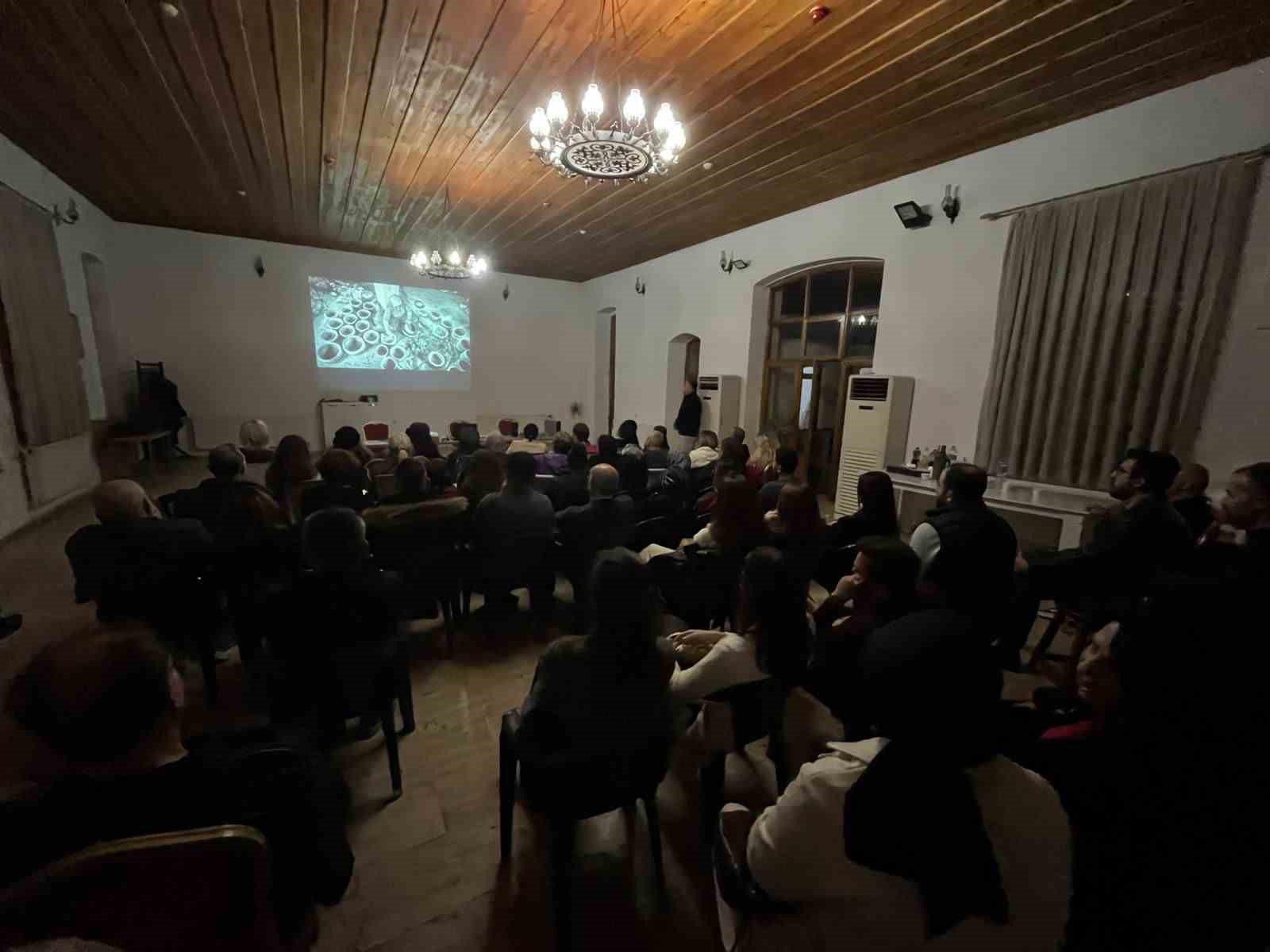 Salihli’de fotoğraf rüzgarı: SALFOD sunum günleri başladı
