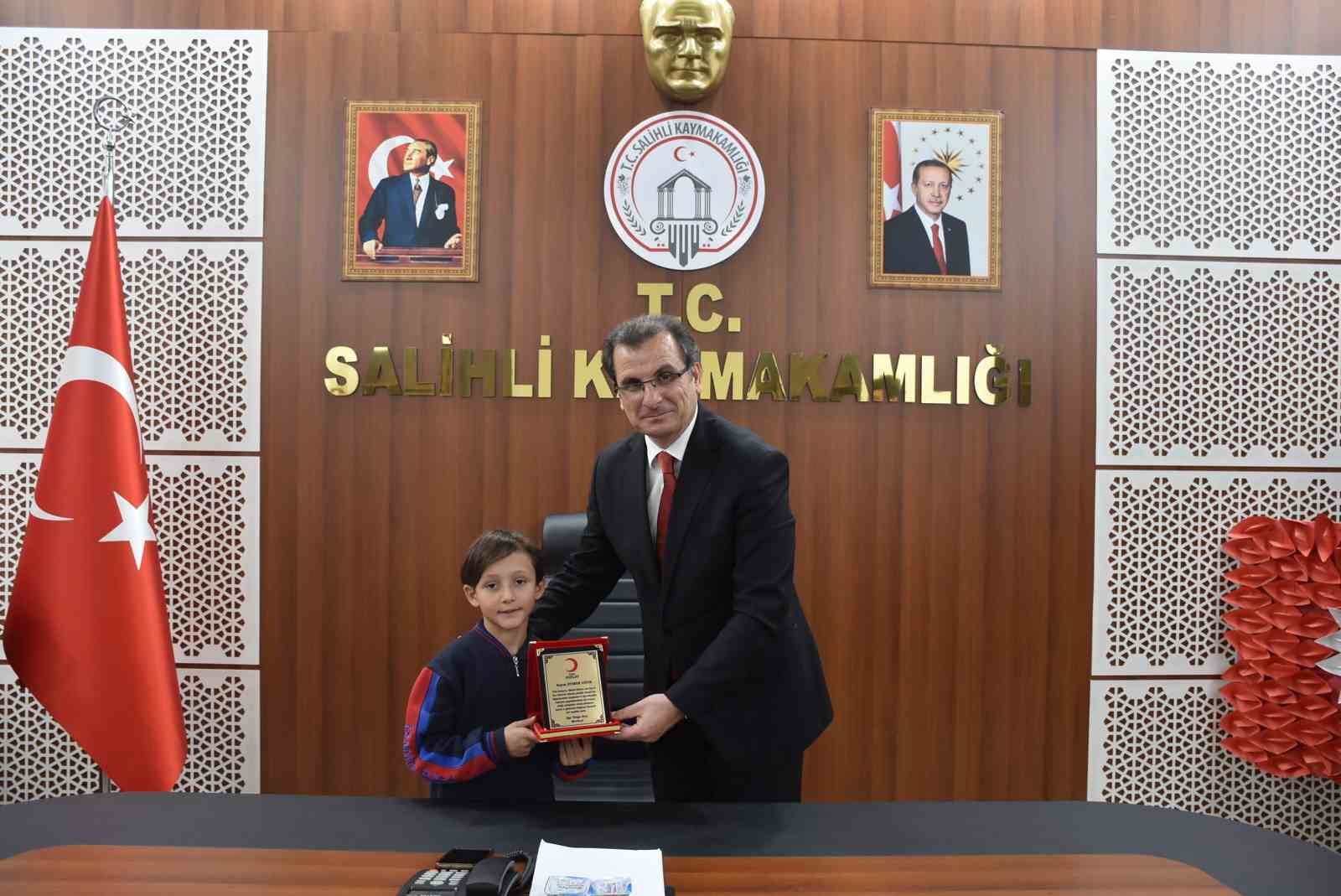 Salihli’de kan bağışı farkındalığı
