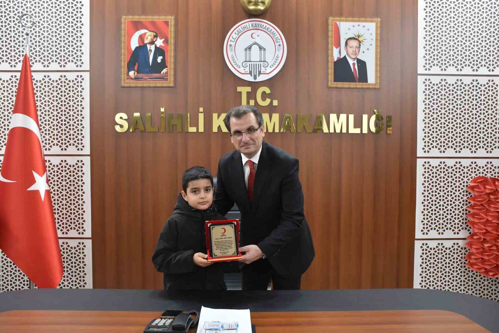 Salihli’de kan bağışı farkındalığı
