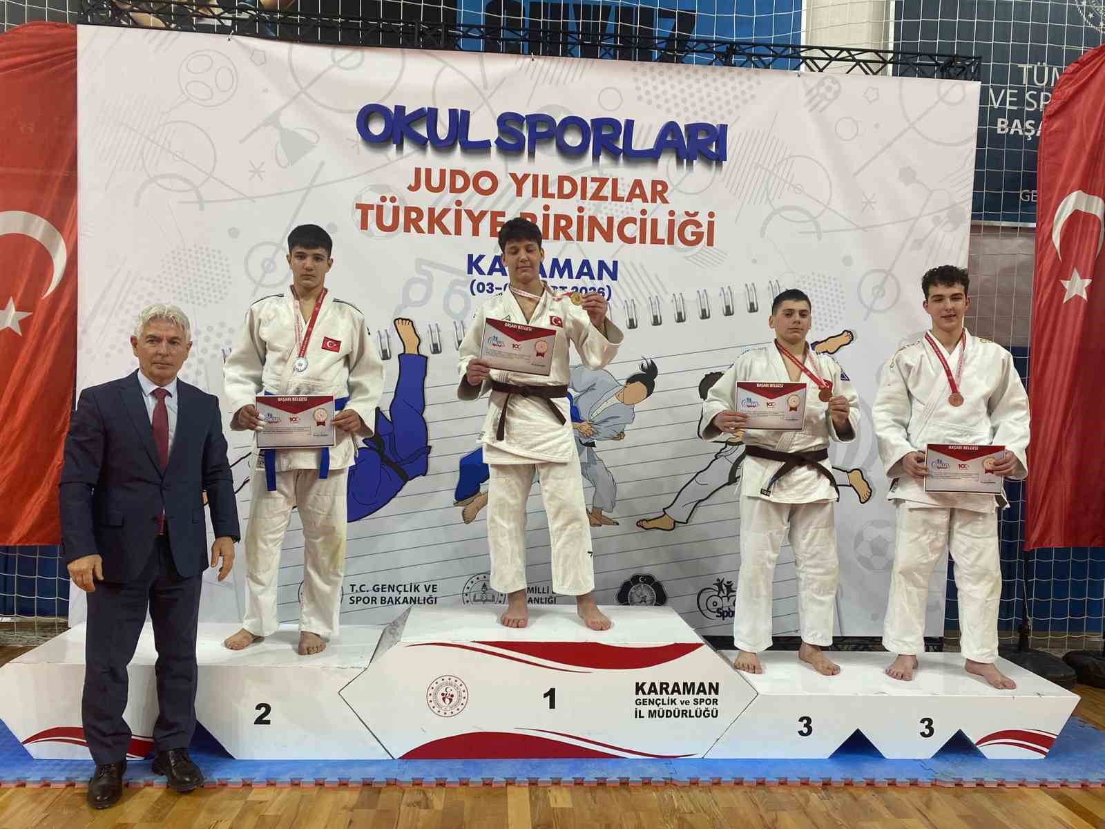 Salihlili Judocular Türkiye Şampiyonası’ndan madalyalarla döndü
