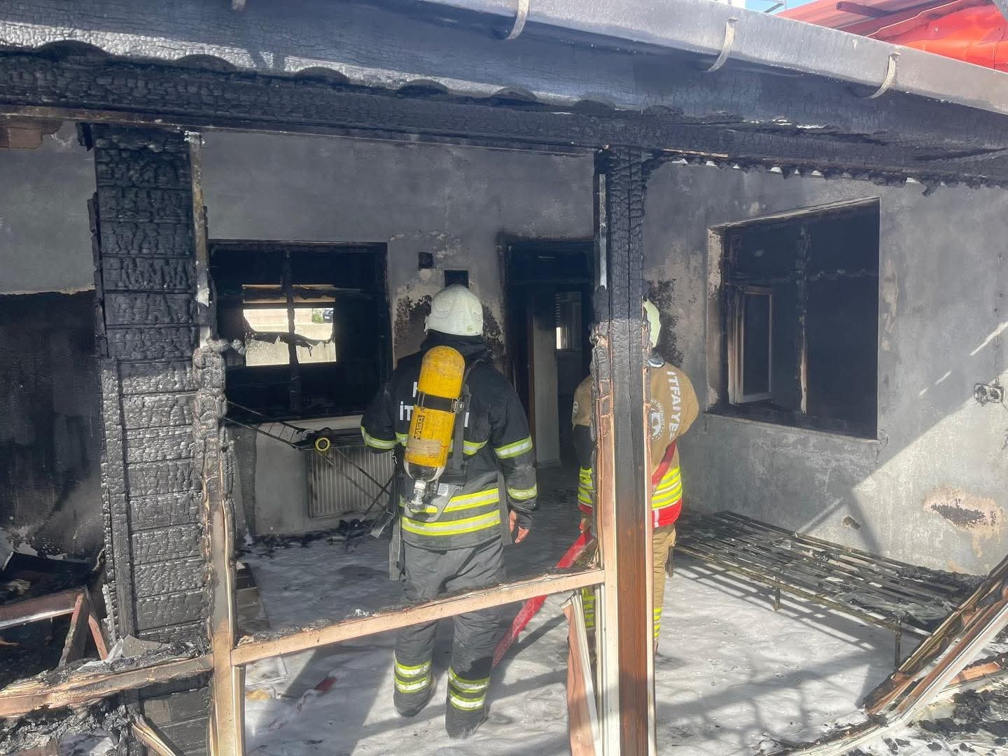 Samandağ’da müstakil evde yangın çıktı
