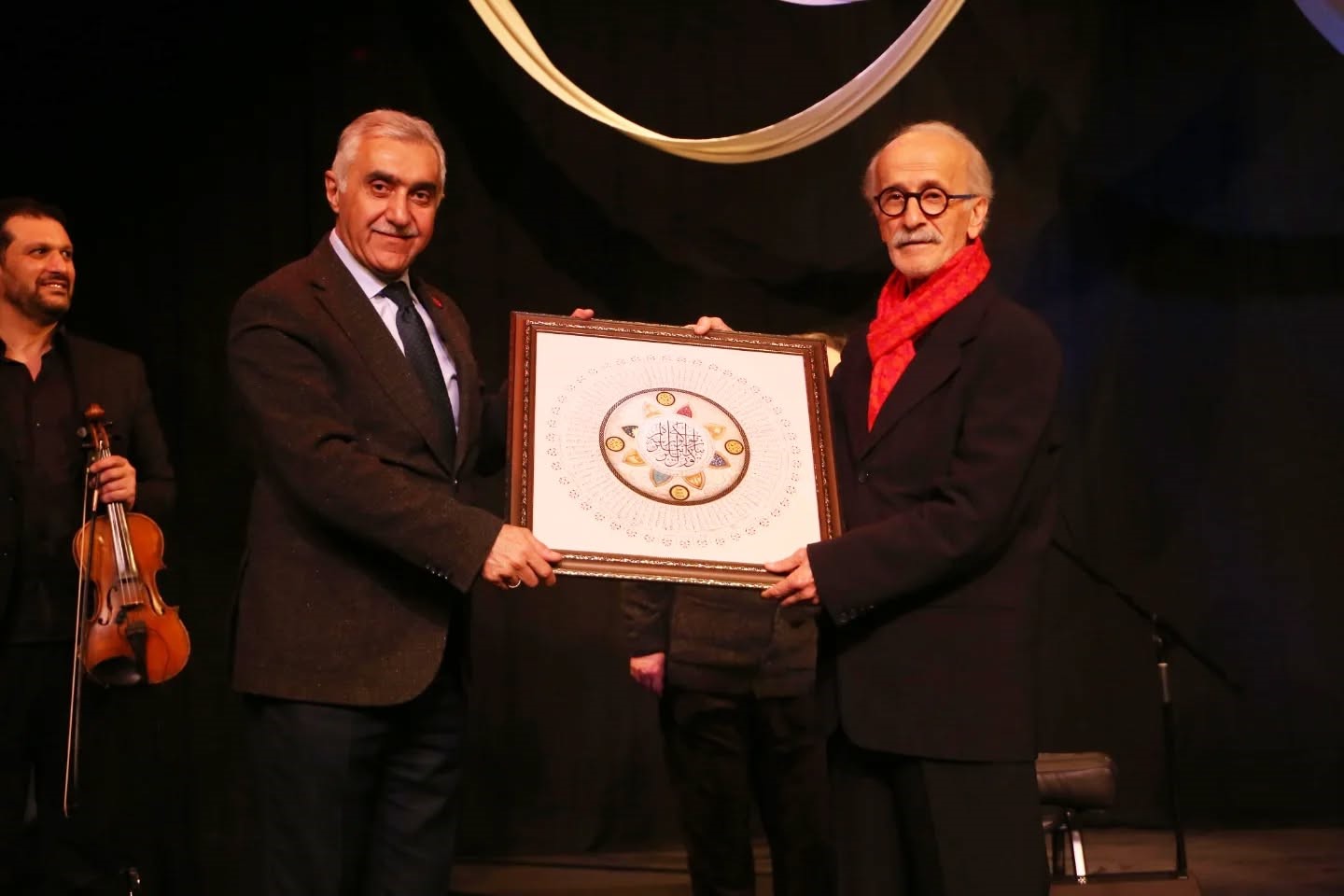 Sami Savni Özer sesiyle gönülleri mest etti
