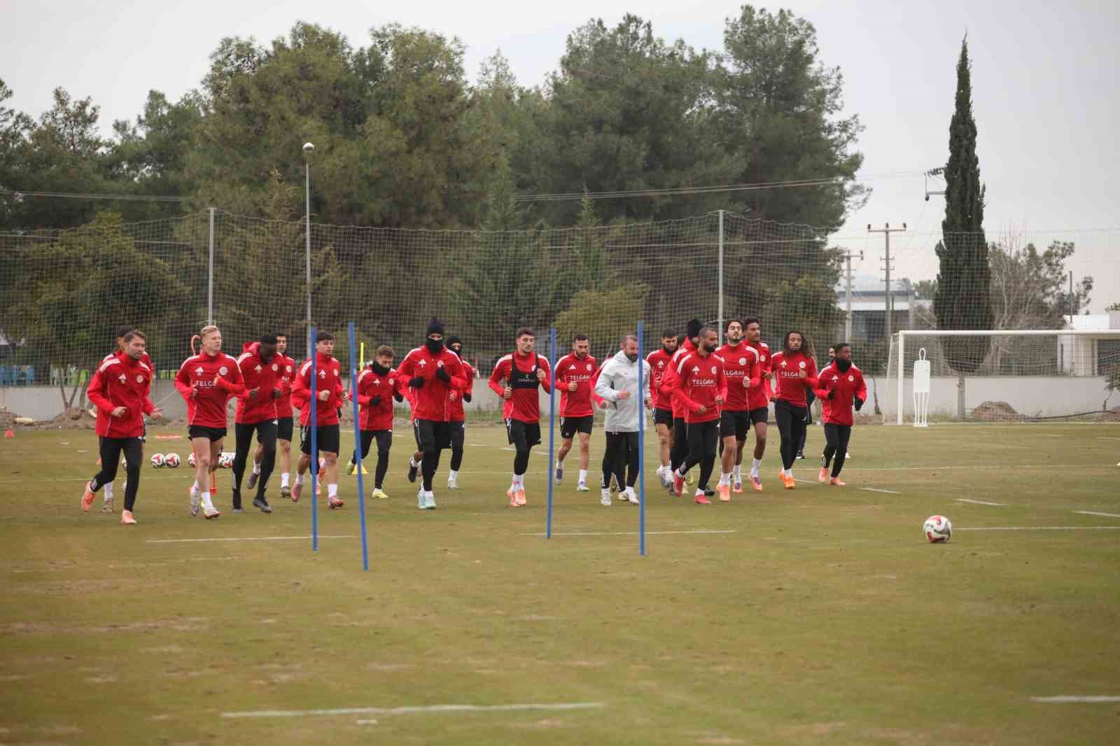 Sami Uğurlu: "Antalyaspor için elimizden geleni yapacağız "
