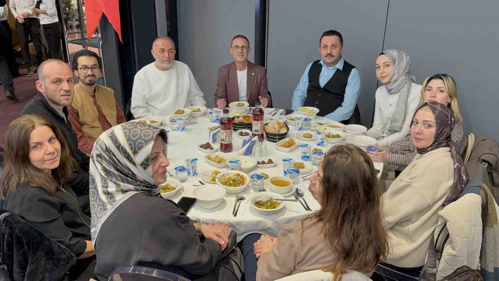 Samsun Adliyesi’nde 700 kişilik mesai kardeşliği iftarı
