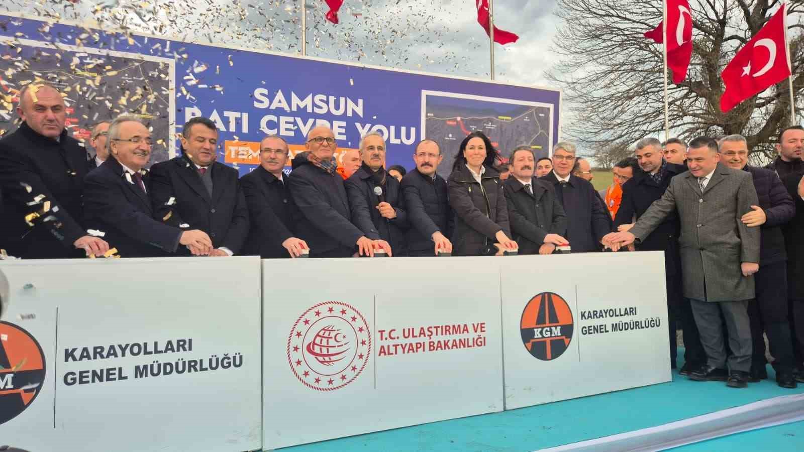 Samsun Batı Çevre Yolu’nun temeli atıldı
Samsun Batı Çevre Yolu’nun temeli atıldı