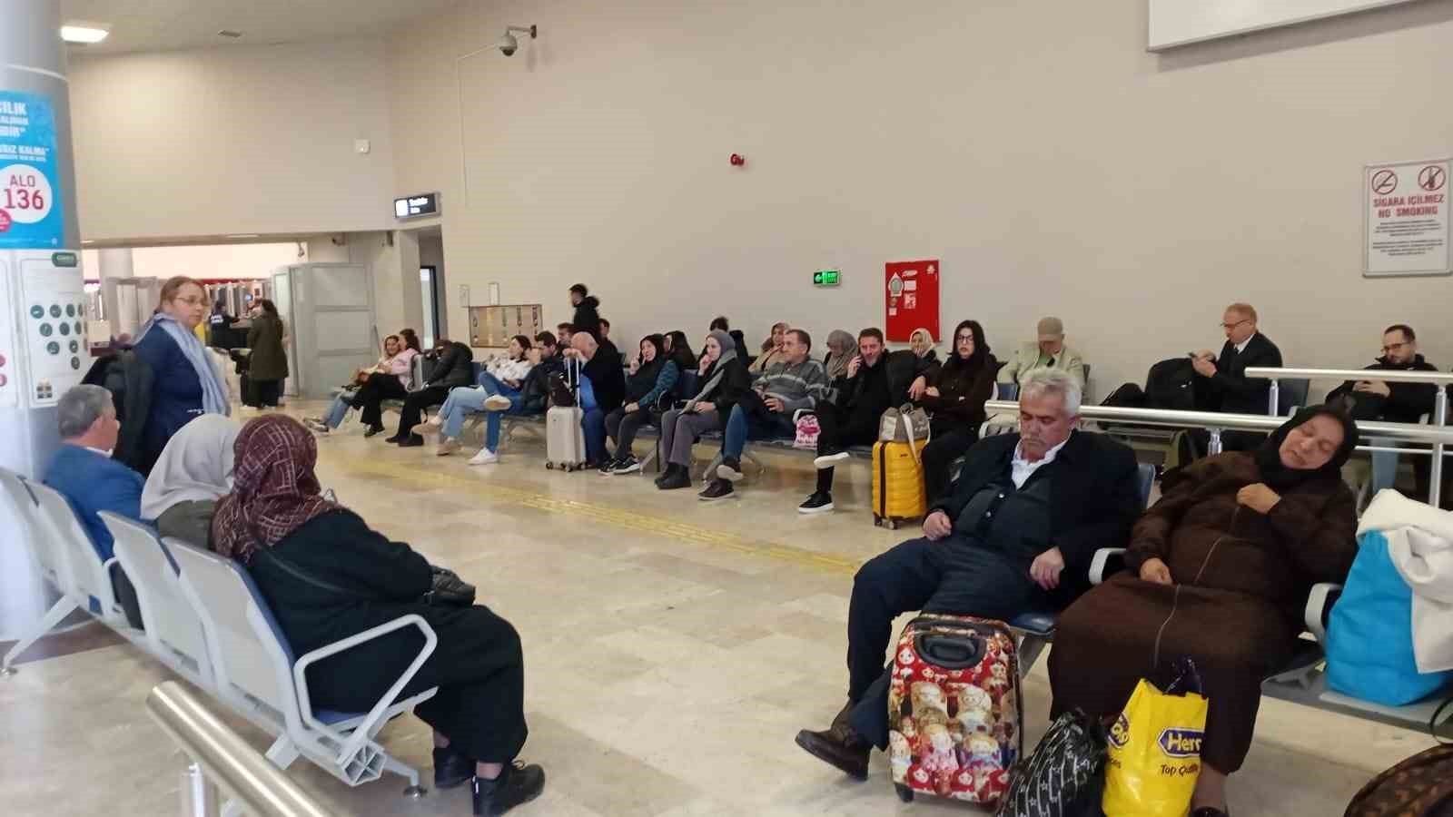 Samsun-Çarşamba Havalimanı’nda yolcu sayısı 1,6 milyona dayandı
Samsun-Çarşamba Havalimanı’nda yolcu sayısı 1,6 milyona dayandı