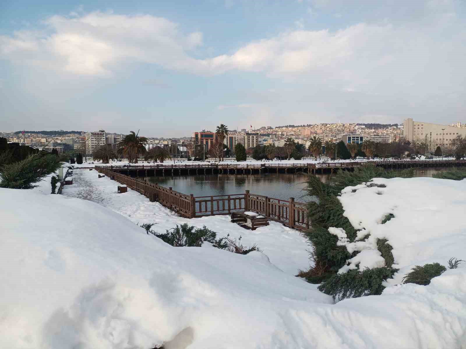 Samsun için kuvvetli kar alarmı
Samsun için kuvvetli kar alarmı