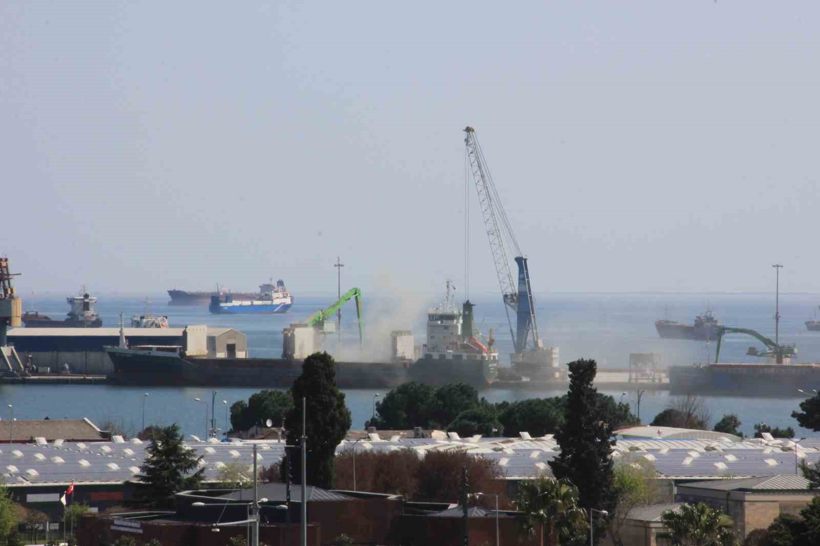 Samsun Limanı toz duman
