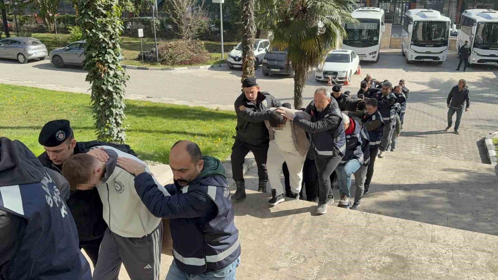 Samsun merkezli suç örgütü operasyonu: 25 gözaltı
