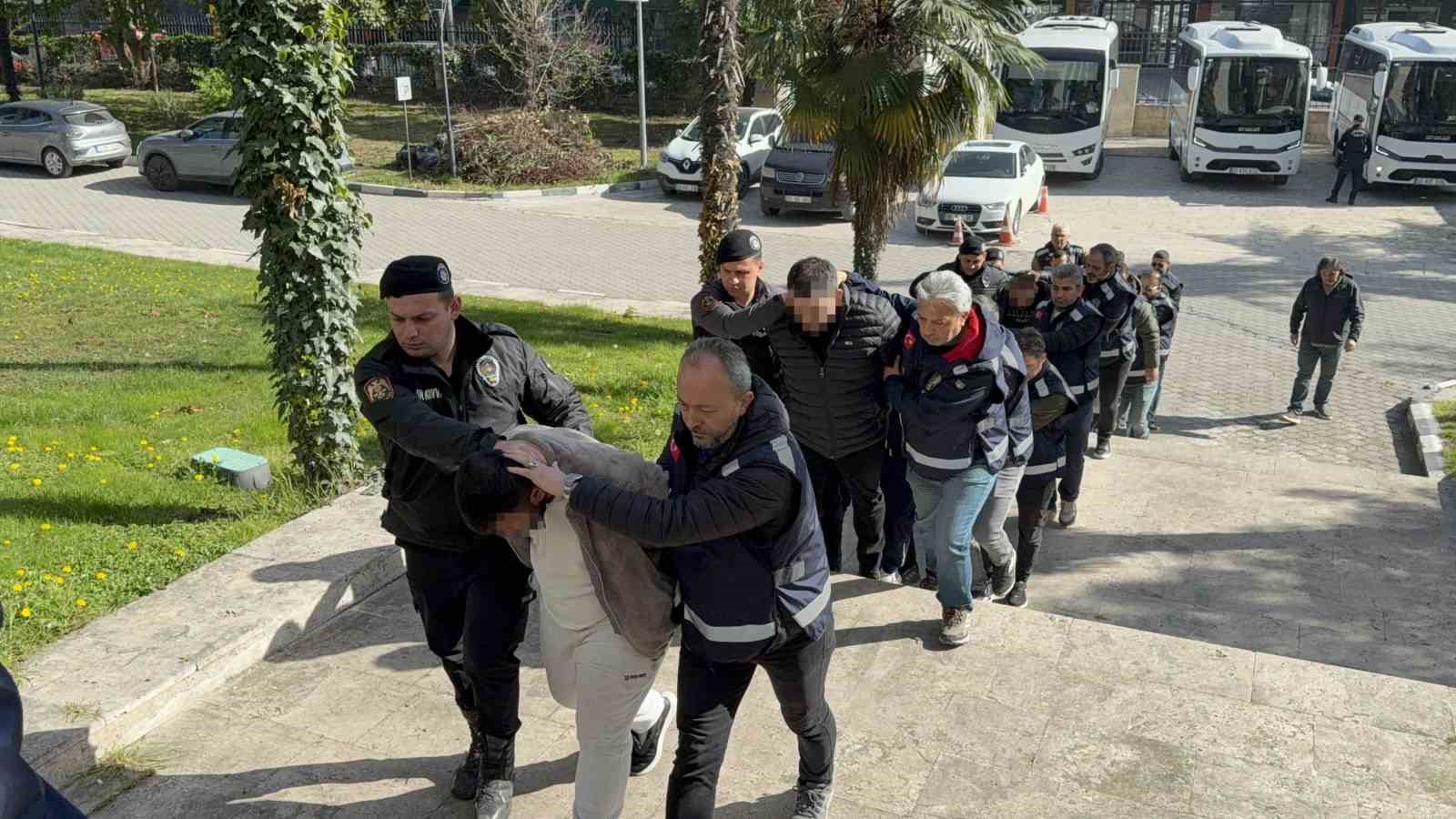 Samsun merkezli suç örgütü operasyonu: 25 gözaltı
