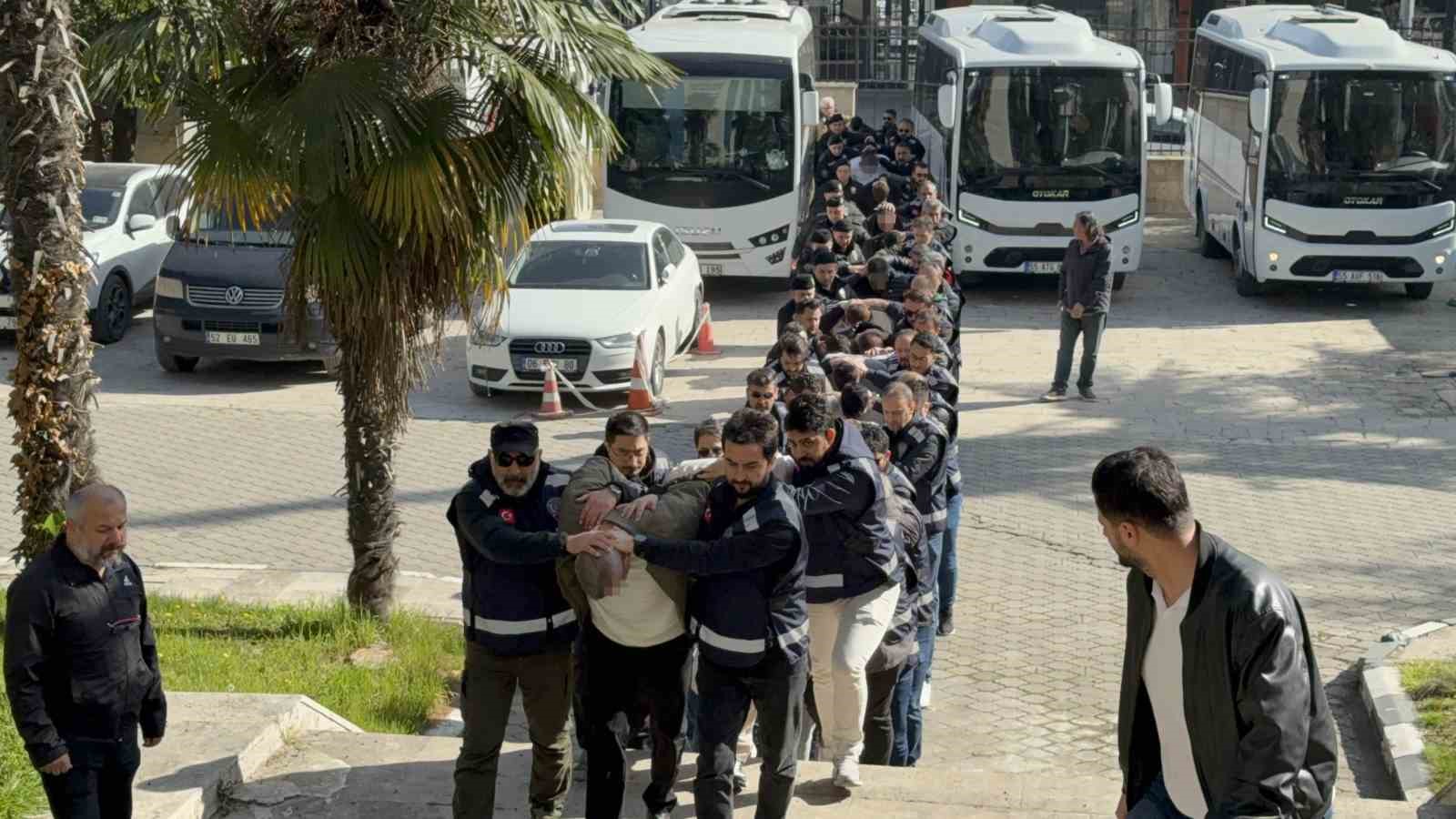 Samsun merkezli suç örgütü operasyonu: 25 gözaltı
