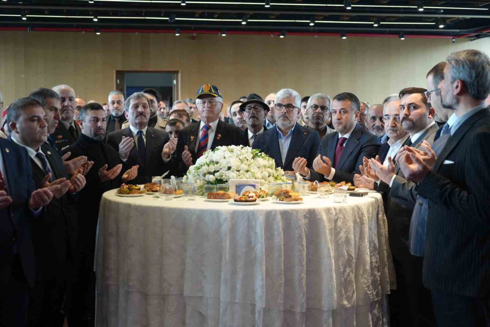 Samsun protokolü bayramlaştı
