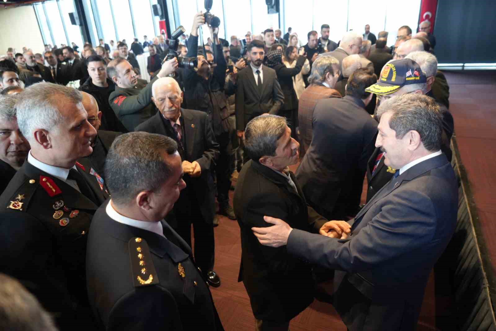 Samsun protokolü bayramlaştı
