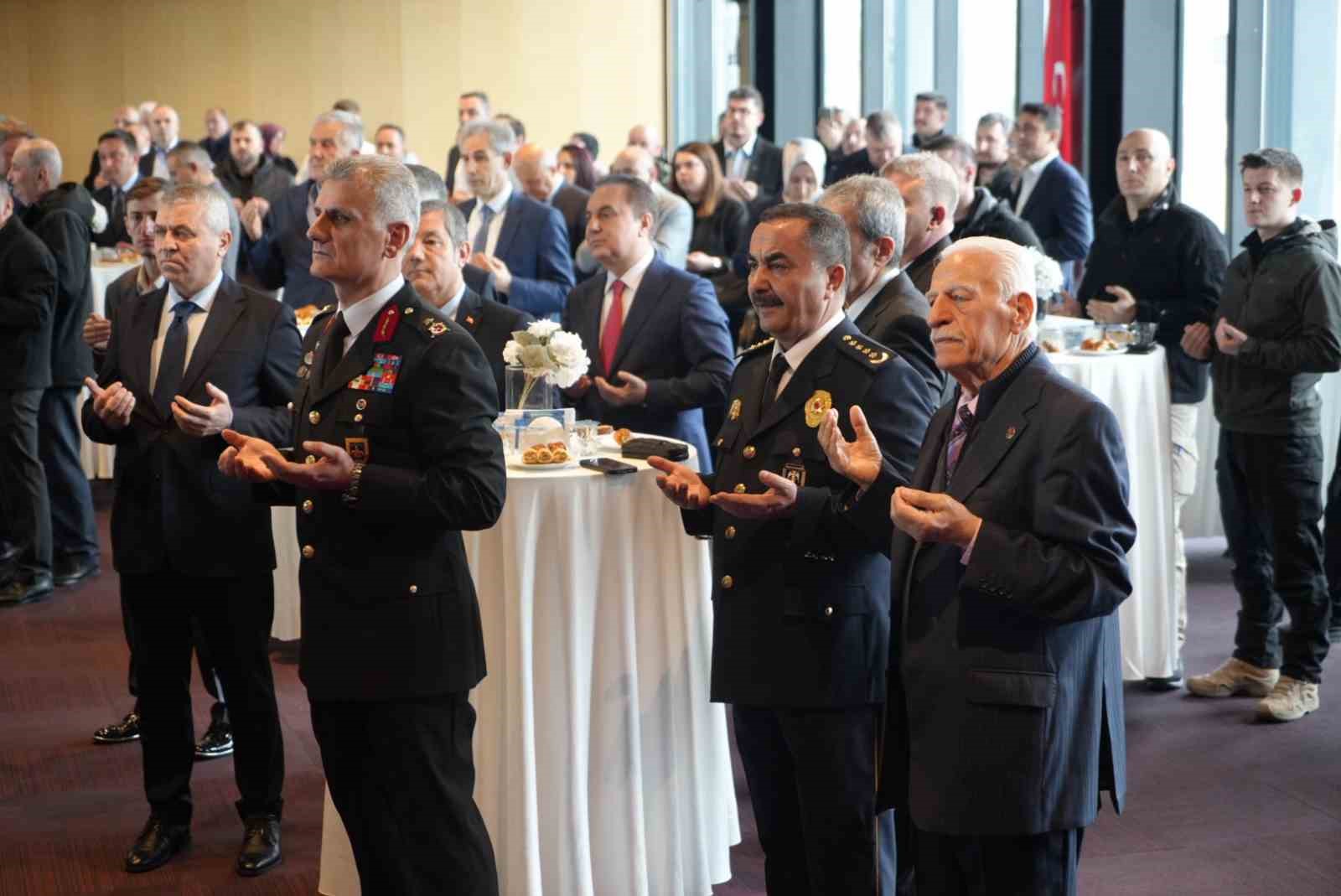 Samsun protokolü bayramlaştı
