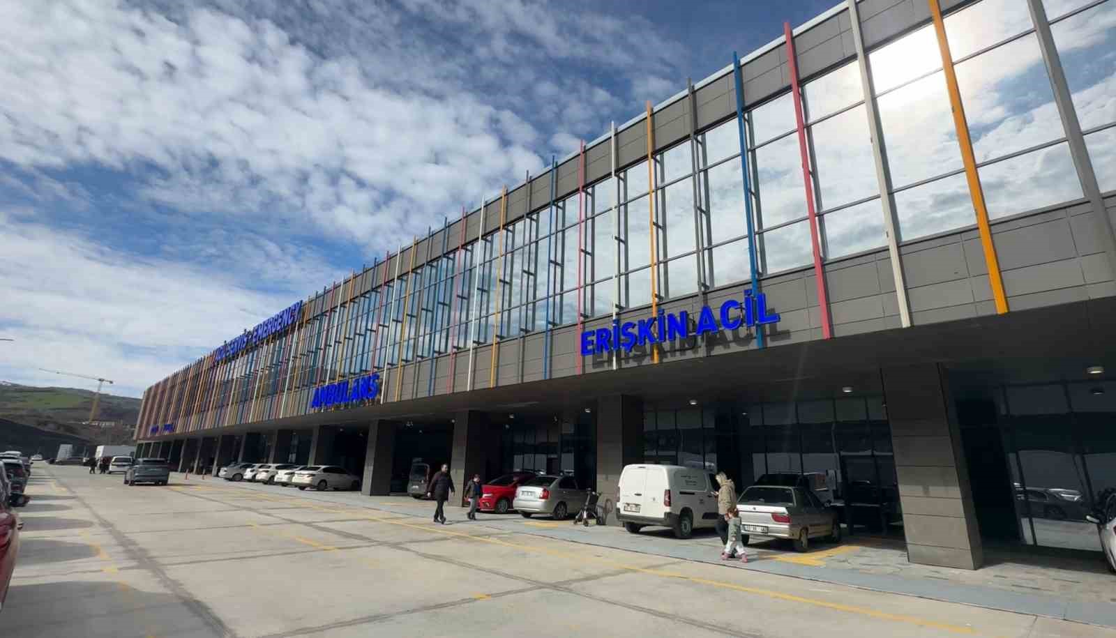 Samsun Şehir Hastanesi’nde kadın doğum ve çocuk klinikleri hizmette: İlk bebekler dünyaya geldi
