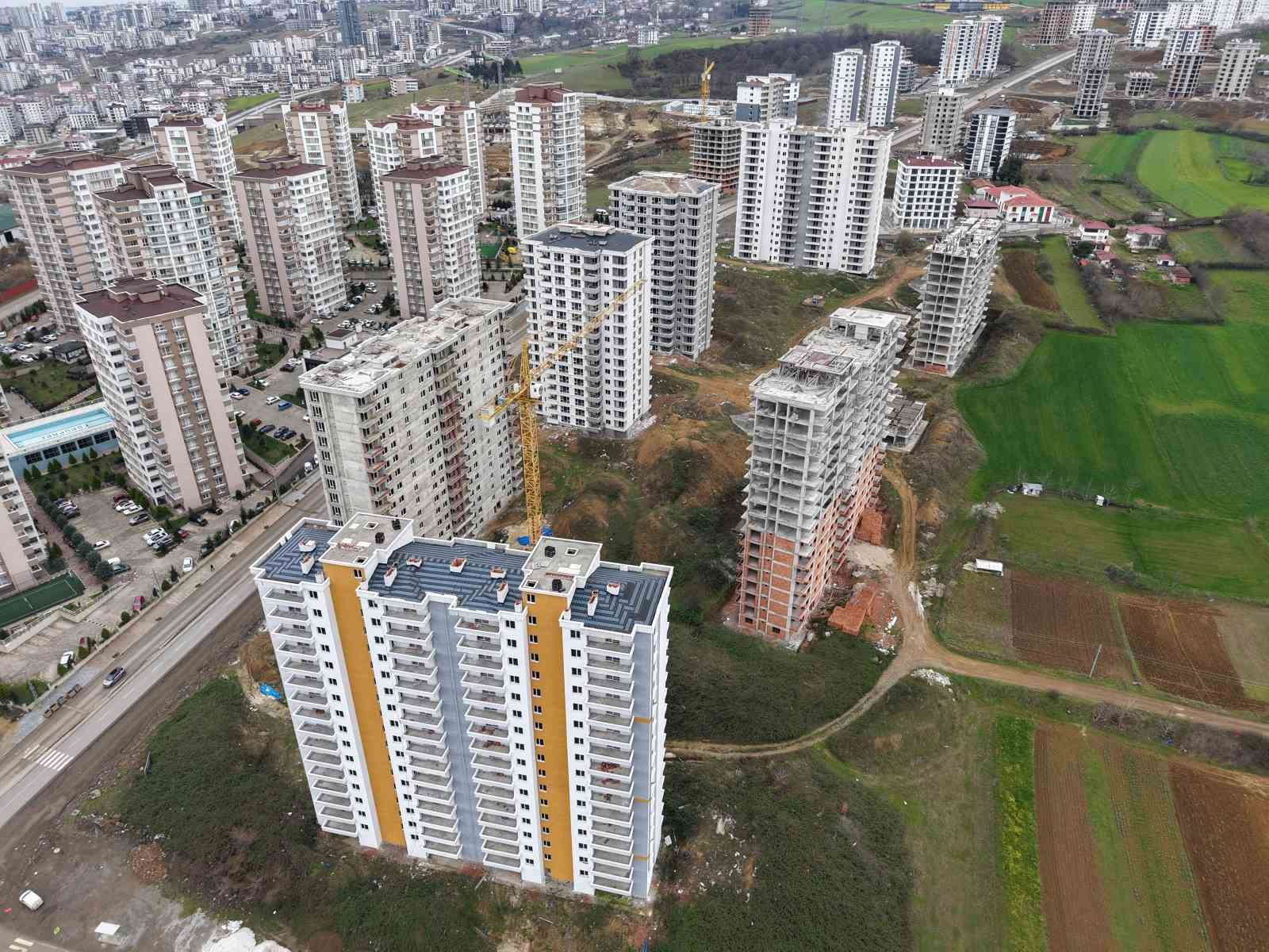 Samsun’da 10 yıldır tamamlanamayan site, 100’lerce kişiyi mağdur etti
