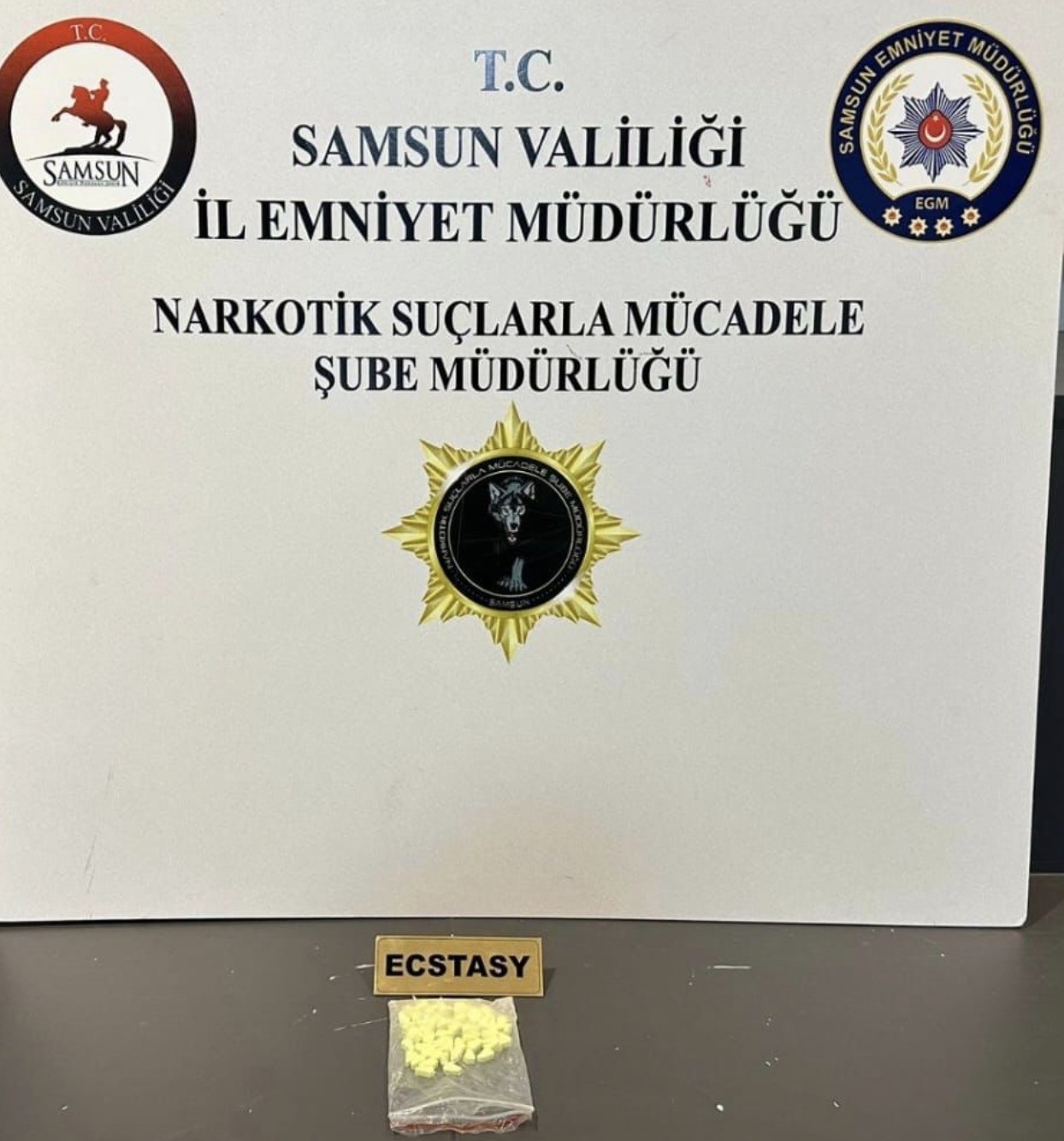 Samsun’da 3 ilçede uyuşturucu operasyonu: 7 gözaltı
